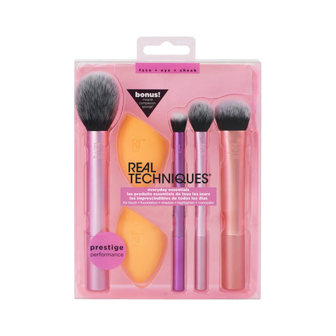 Real Techniques Everyday Essentials Makeup Brush Set + Miracle Complexion Sponge